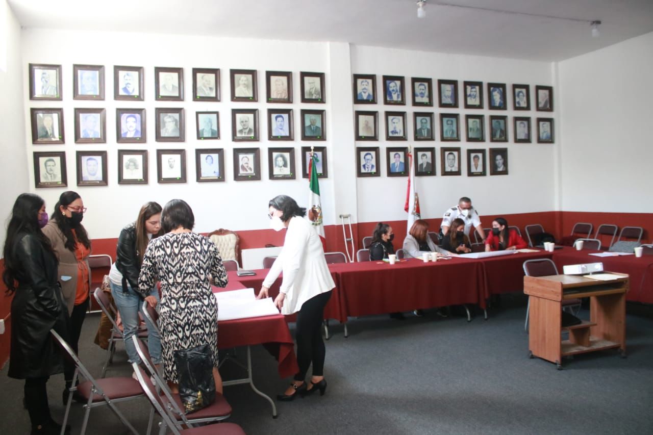Realiza en Chiautempan mesas de trabajo para establecer protocolos en atención a mujeres víctimas de violencia