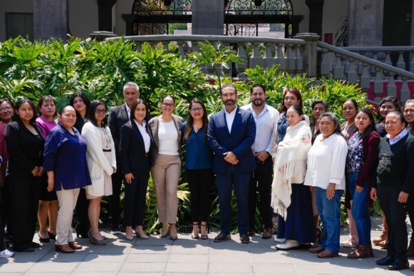 ENCABEZA FERNANDA ESPINOSA DE LOS MONTEROS CUÉLLAR CLAUSURA DE CAPACITACIÓN «ALIMENTO DEL FUTURO»