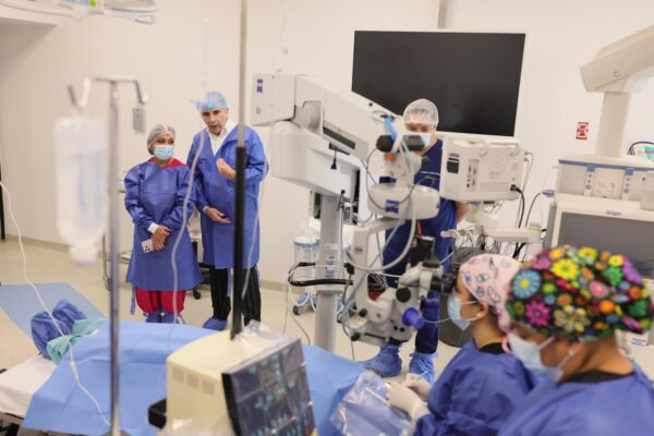 INICIA CAMPAÑA DE CIRUGÍAS DE CATARATAS Y DE MÍNIMA INVASIÓN