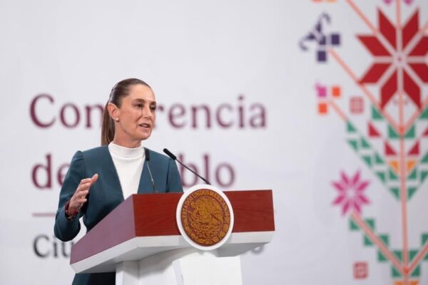 Claudia Sheinbaum recibe reconocimiento internacional de la WEF
