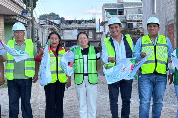 Realiza Ayuntamiento de SPM obra de drenaje y guarniciones en comunidad de San Cosme