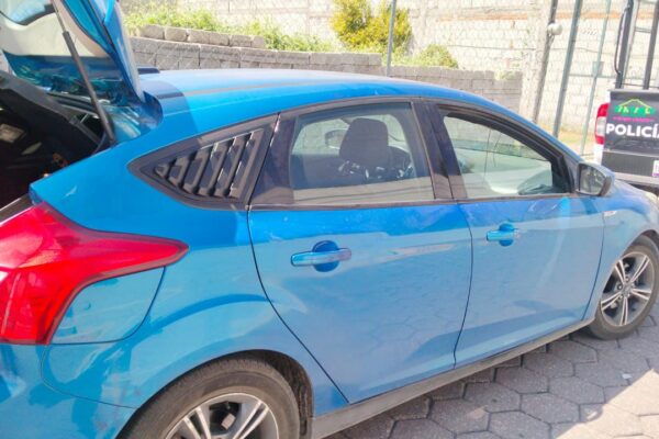 Localizan en San Pablo del Monte vehículo con reporte de robo