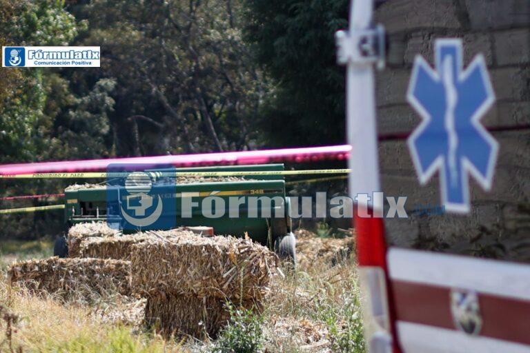Triturado fallece campesino tras caer en empacadora de zacate en Texoloc 