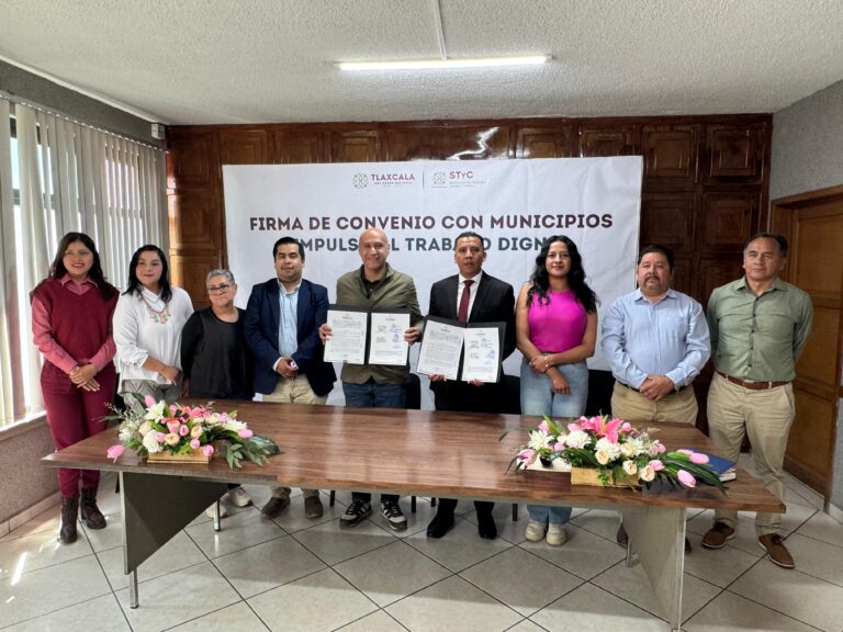 Secretario del Trabajo y Competitividad reconoce disposición de Sergio Lara para impulsar dignificación de condiciones laborales en Papalotla, firman convenio de colaboración
